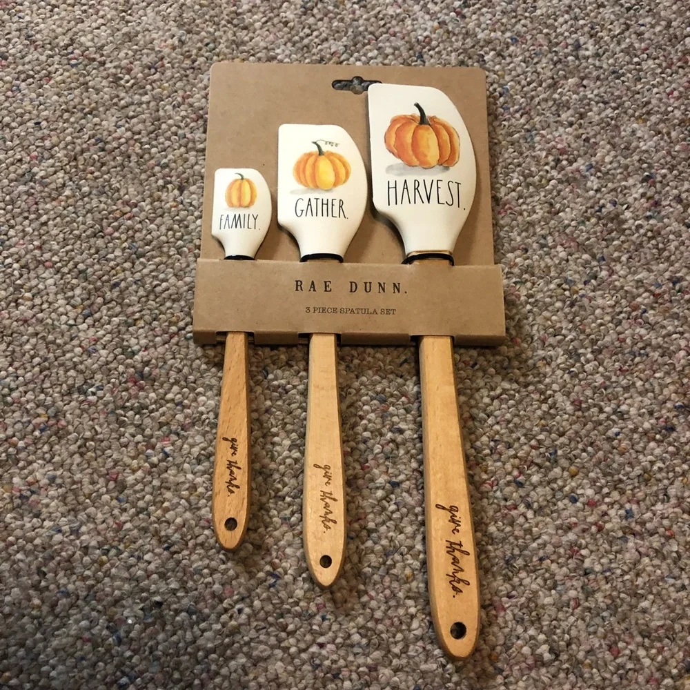 🆕 Rae Dunn Fall Pumpkin Spatula Set Of 3